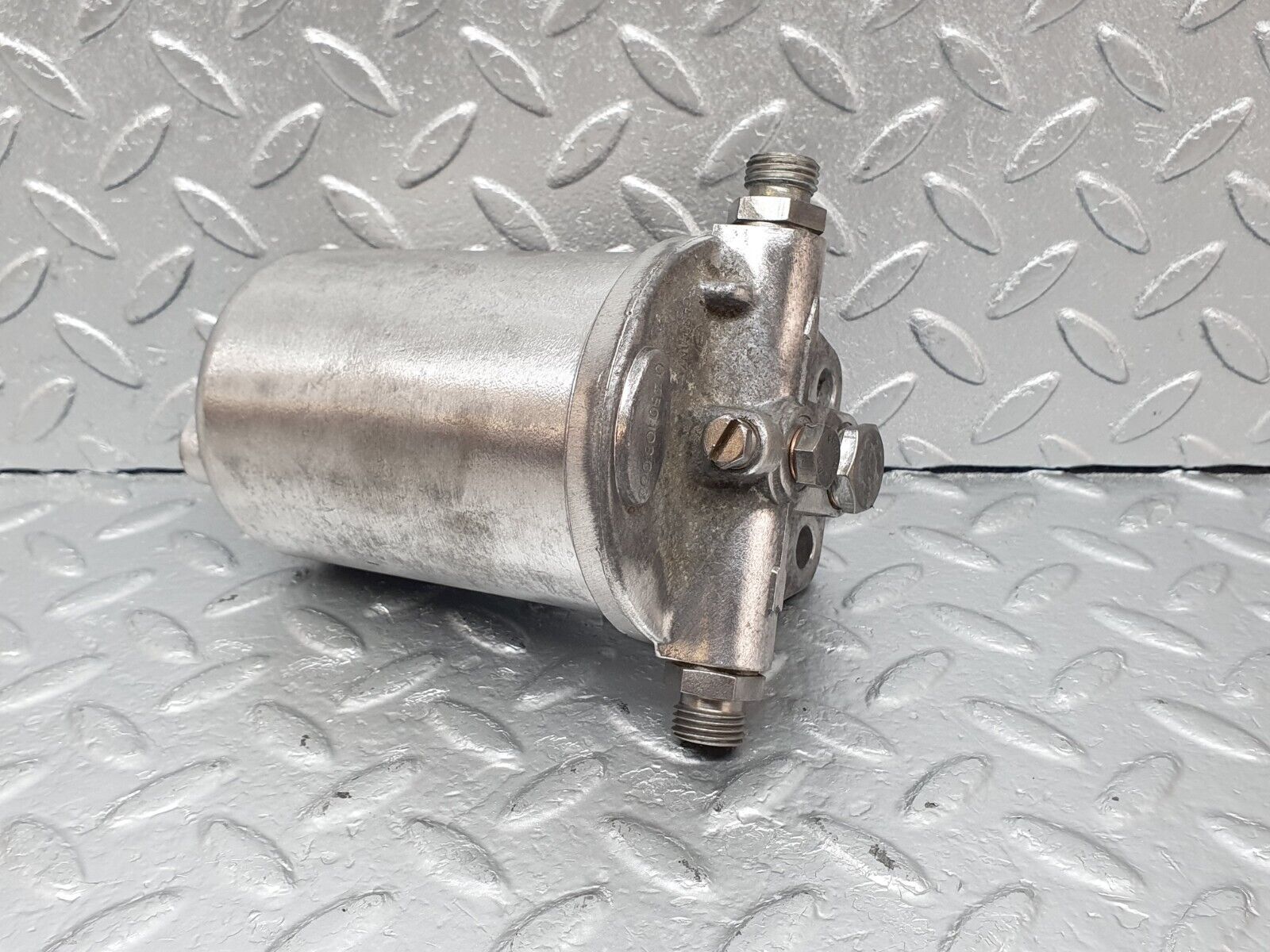 43343 Mercedes-Benz W108 280SE Fuel Filter Housing 0450108003