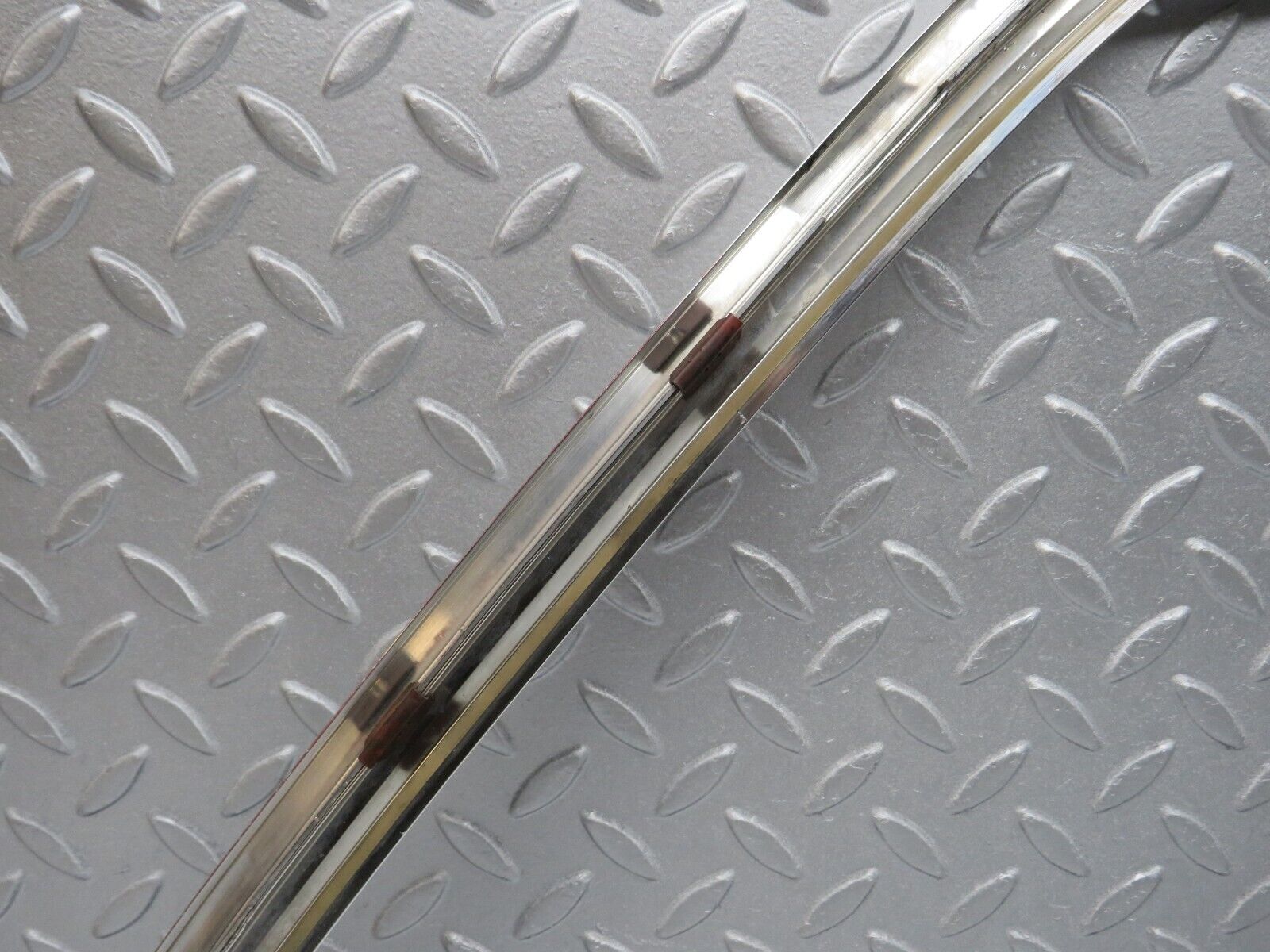 40196 Mercedes-Benz R107 Hardtop Side Window Chrome Moulding Trim Left