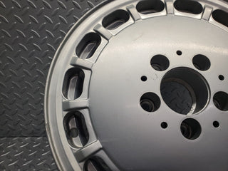 R107 SL alloy wheel 7jx15h2 et44 used OEM