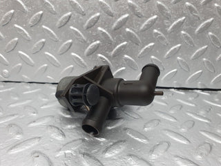 42234 Mercedes-Benz R129 320SL Coupe Heating Water Pump 0008307284 4950000001
