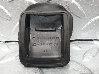 41876 Mercedes-Benz W202 C200 Rear Door Check Strap Rubber Seal 2x 2027372430