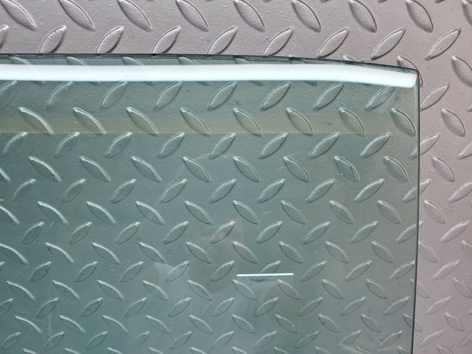45311 Mercedes-Benz R129 300SL Coupe Left Door Window Glass