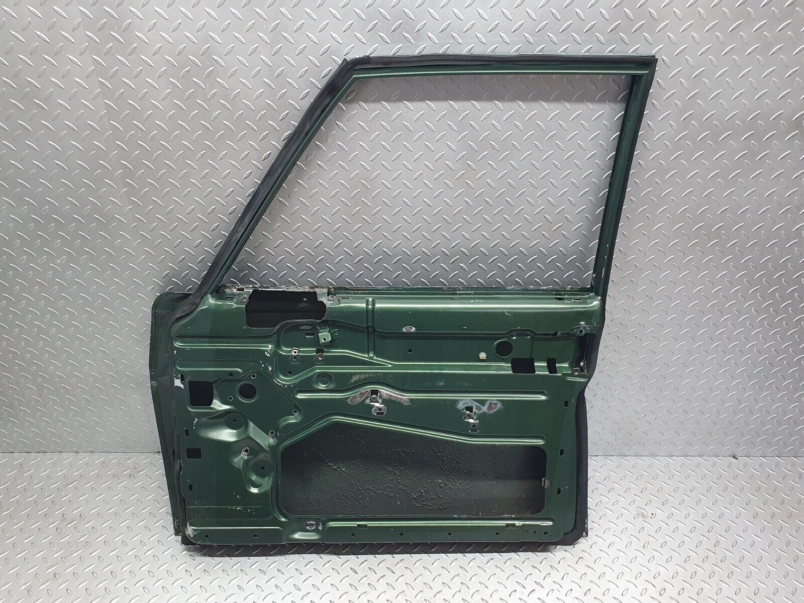 43430 Mercedes-Benz W108 280SE Front Right Door