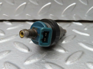 R107 SL fuel injector used OEM