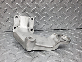 45923 Mercedes-Benz W126 420SE Engine Mount Bracket Left Side 1162235404