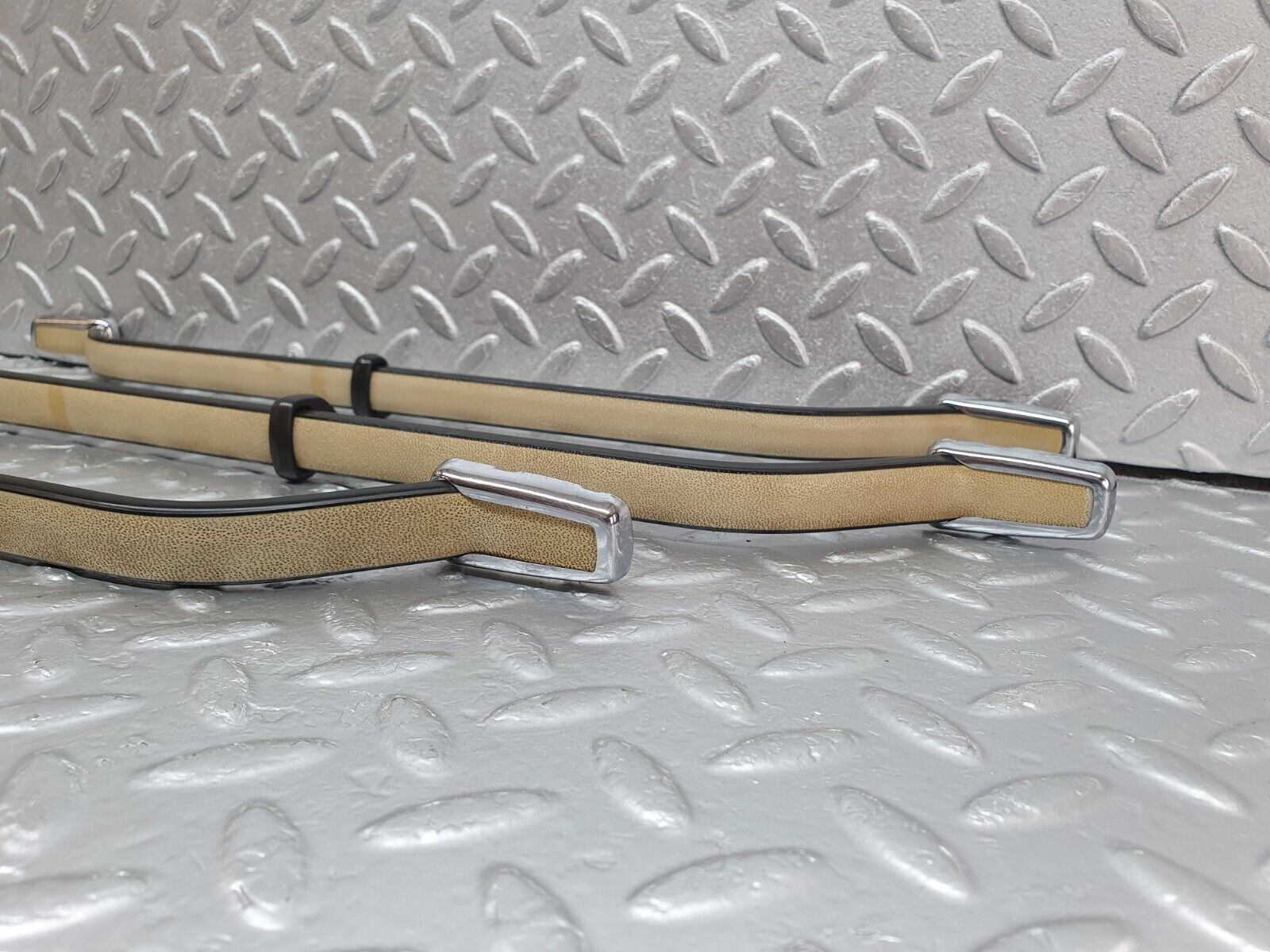 43192 Mercedes-Benz W108 280SE Interior Roof Grab Handle Set