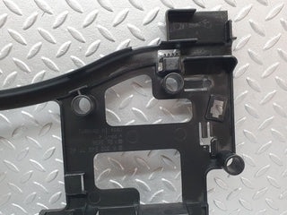 W202 rear deck bracket used OEM