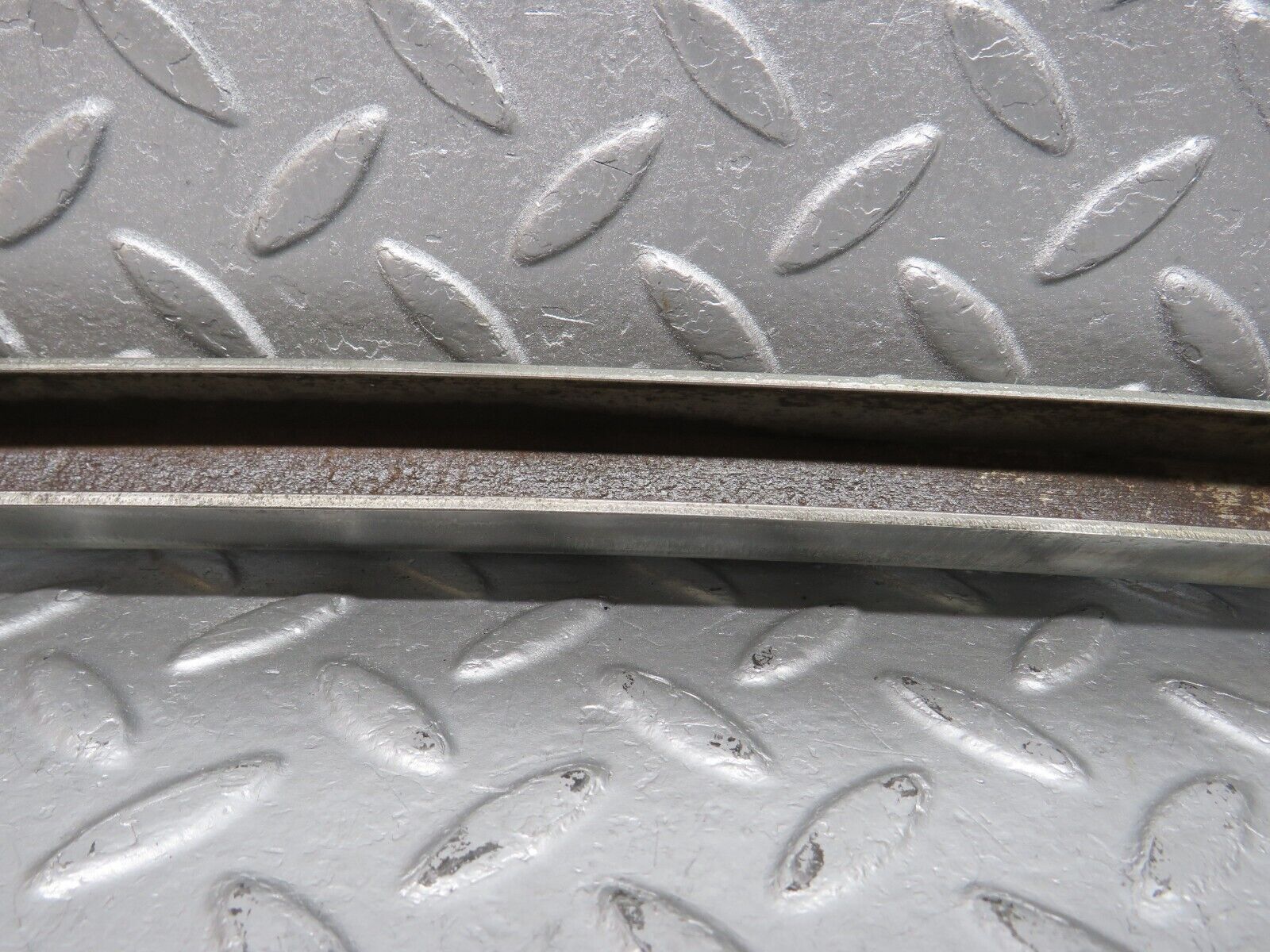 40127 Mercedes-Benz R107 350SL Left Door Window Channel