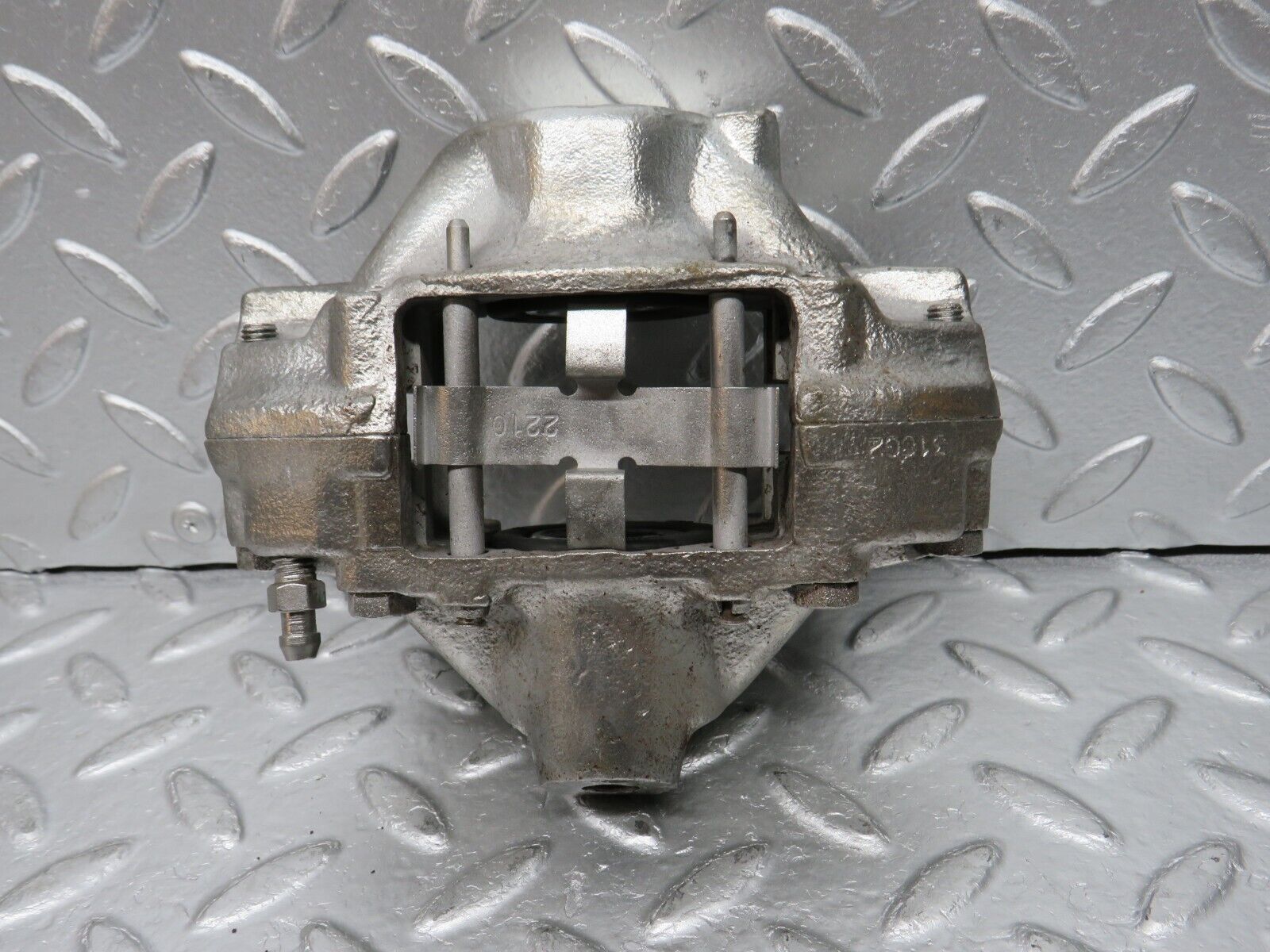 30961 Mercedes-Benz W124 230E Rear Right Brake Caliper Ate 11