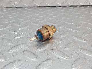 42965 Mercedes-Benz W201 190 2.0L Radiator Fan Temperature Switch 0055457024