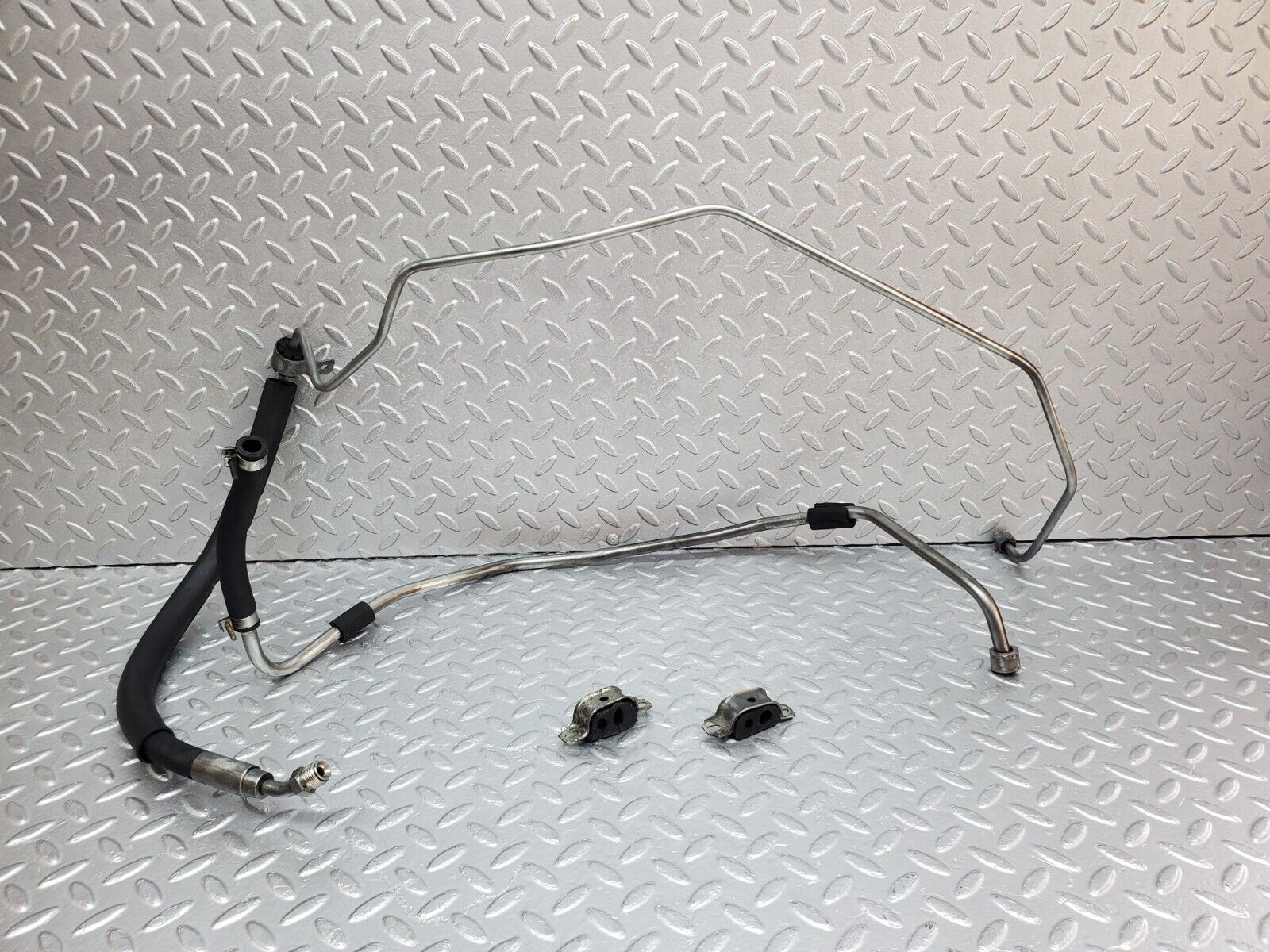45825 Mercedes-Benz W126 420SE Power Steering Hose Pipe