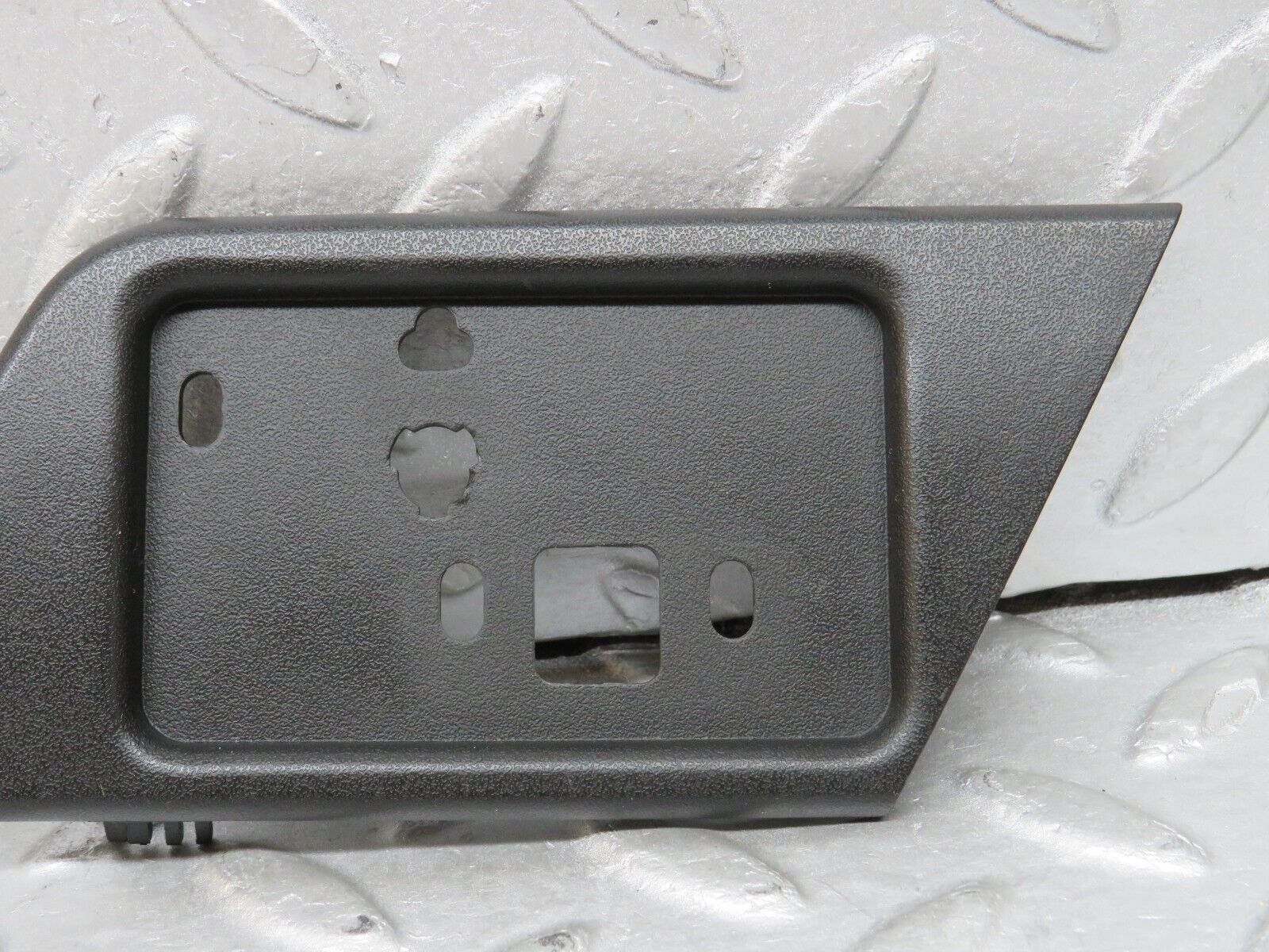 37766 Mercedes-Benz A124 320E Cabriolet Front Left Seat Electric Adjustment Trim A3042LI