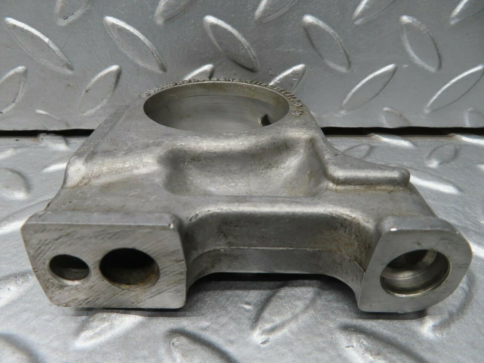 15644 Mercedes-Benz R107 450SL Camshaft Tower Bearing 1160514312