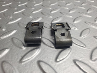 W126 Coupe injector bracket used OEM