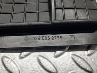 46928906