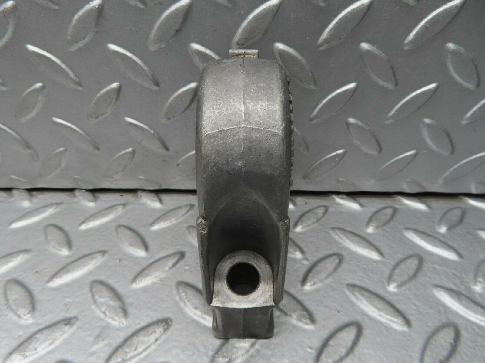 15644 Mercedes-Benz R107 450SL Camshaft Tower Bearing 1160514312