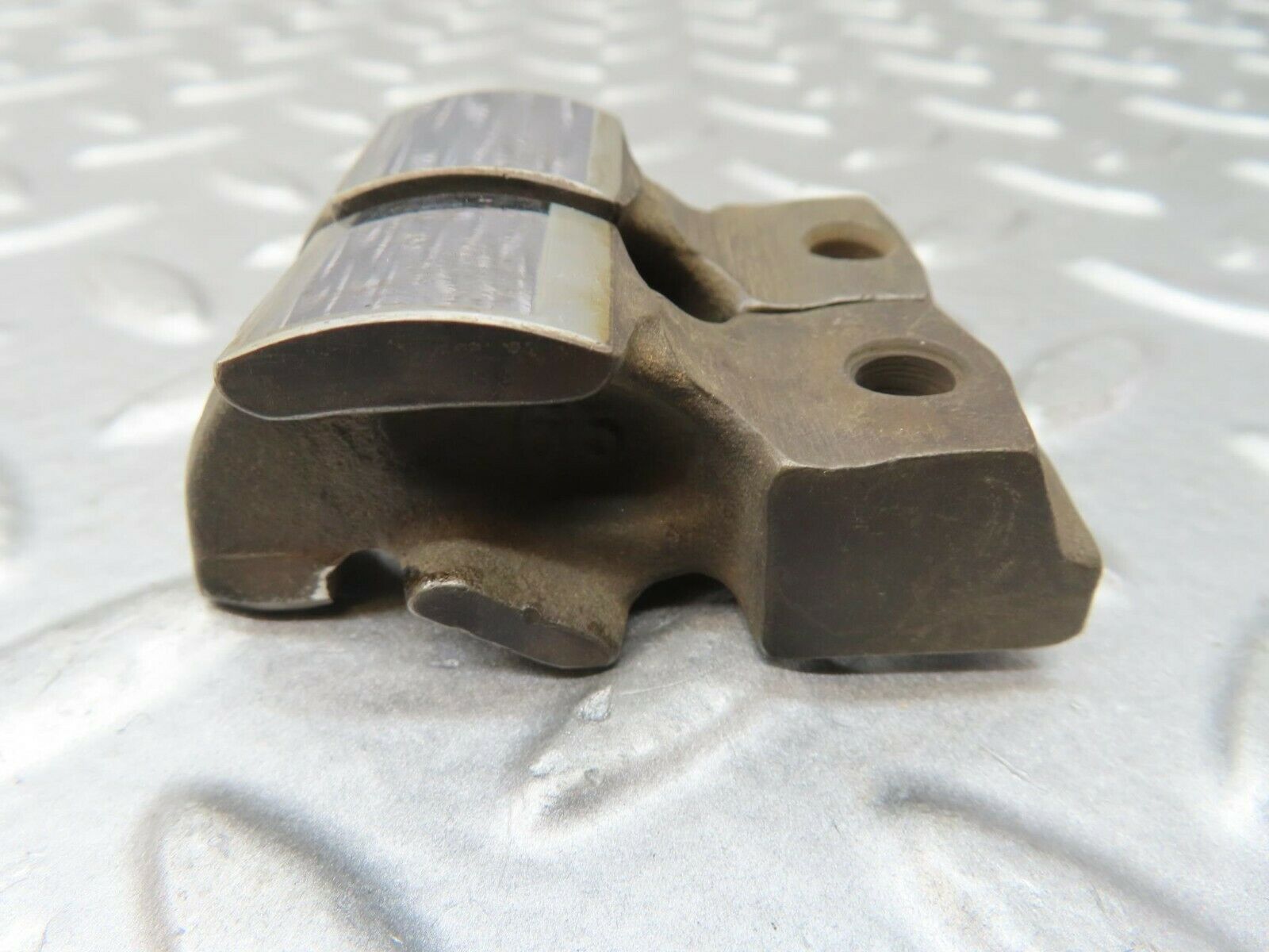 15700 Mercedes-Benz R107 450SL Valve Rocker Arm With Valve Tappet Pair