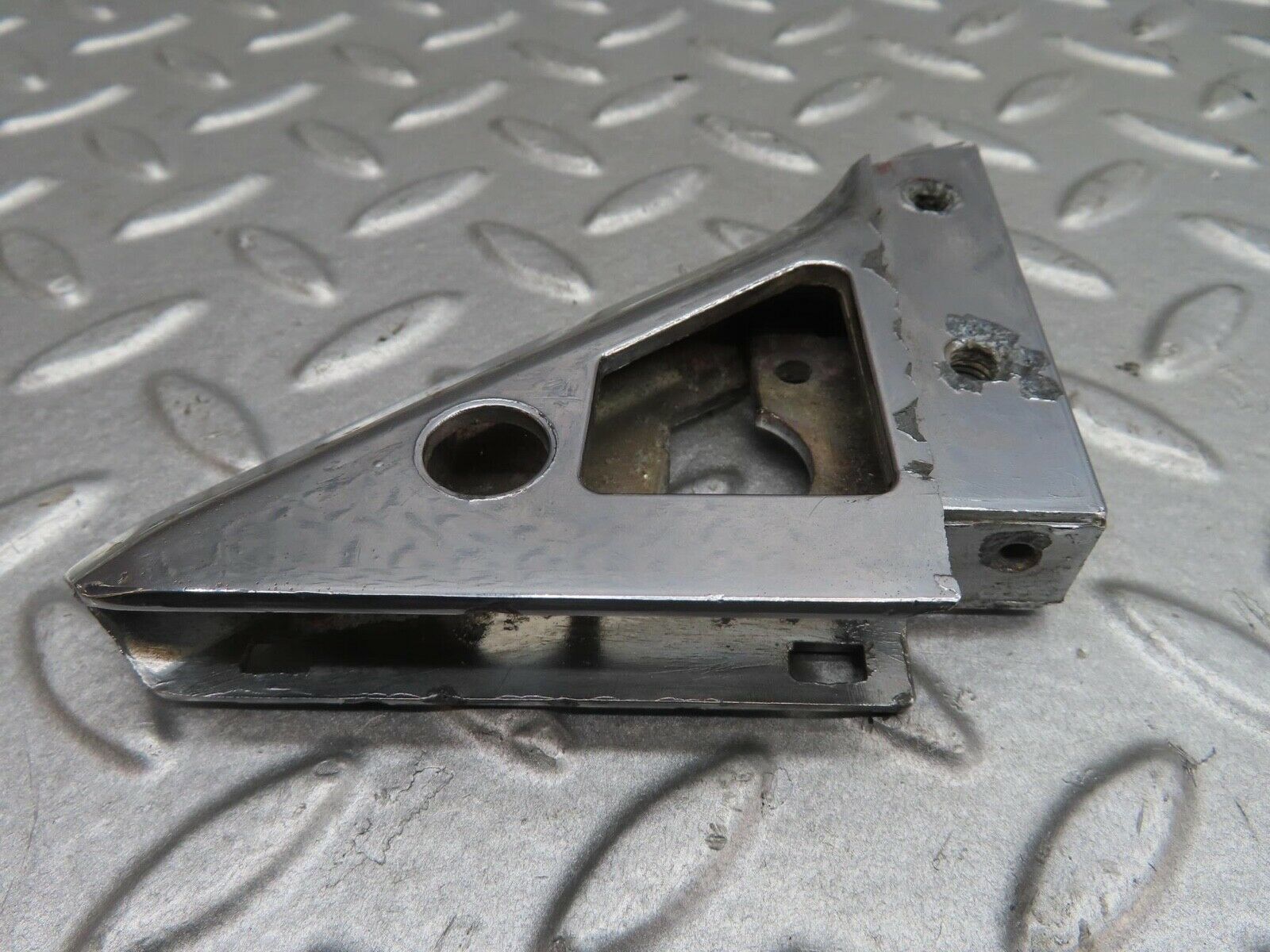 13808 Mercedes-Benz R107 450SL Right Wing Mirror Triangle Chrome Bracket