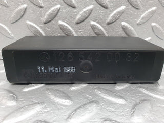 W124 light control relay used OEM