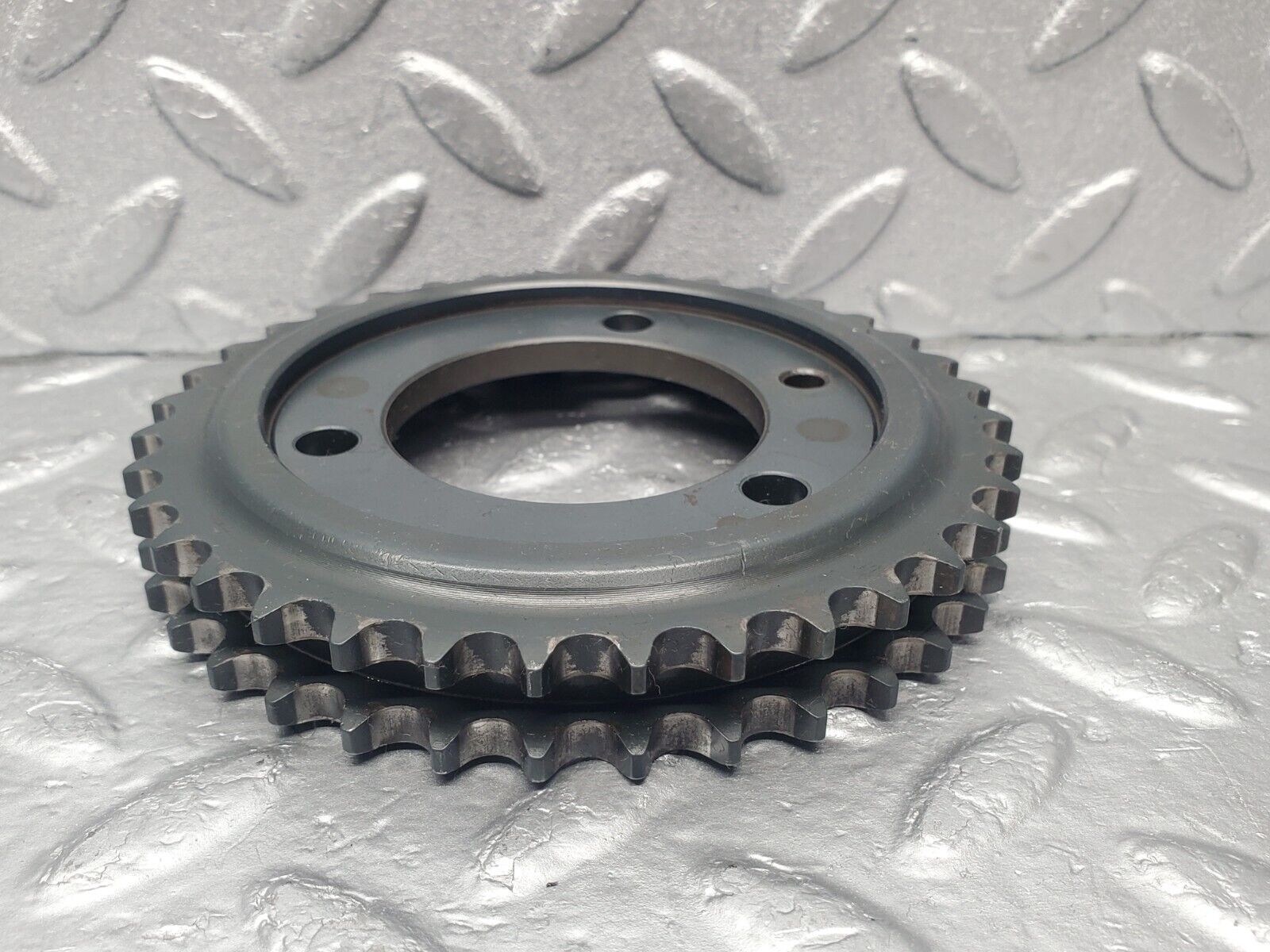 46182 Mercedes-Benz W124 280E Camshaft Timing Gear Sprocket 1110520001