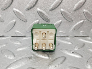 46914 Mercedes-Benz R129 320SL Coupe Overload Relay 0015429619