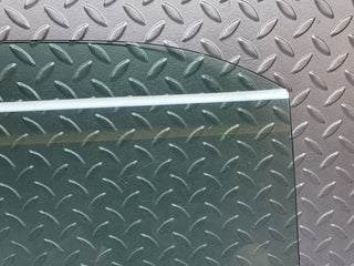 41992 Mercedes-Benz W202 C200 Rear Right Door Window Glass