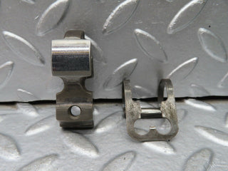 R107 SL valve rocker arm with retaining spring used OEM