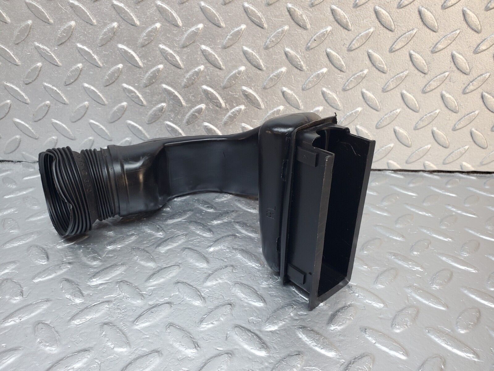 45929 Mercedes-Benz W126 420SE Heating Air Duct Left 1268310830