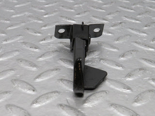 39252 Mercedes-Benz R107 500SL Bonnet Safety Latch