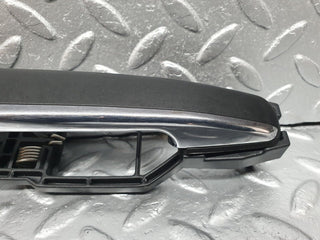 W202 front left exterior door handle used OEM