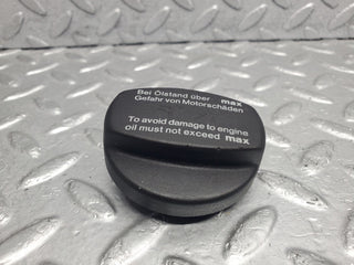 W124 Wagon oil filler cap used OEM