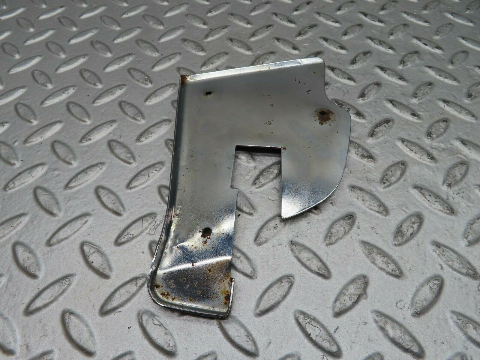 15617 Mercedes-Benz R107 450SL Right Door Chrome Cover