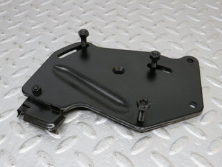 39923 Mercedes-Benz R107 350SL Power Steering Pump Bracket