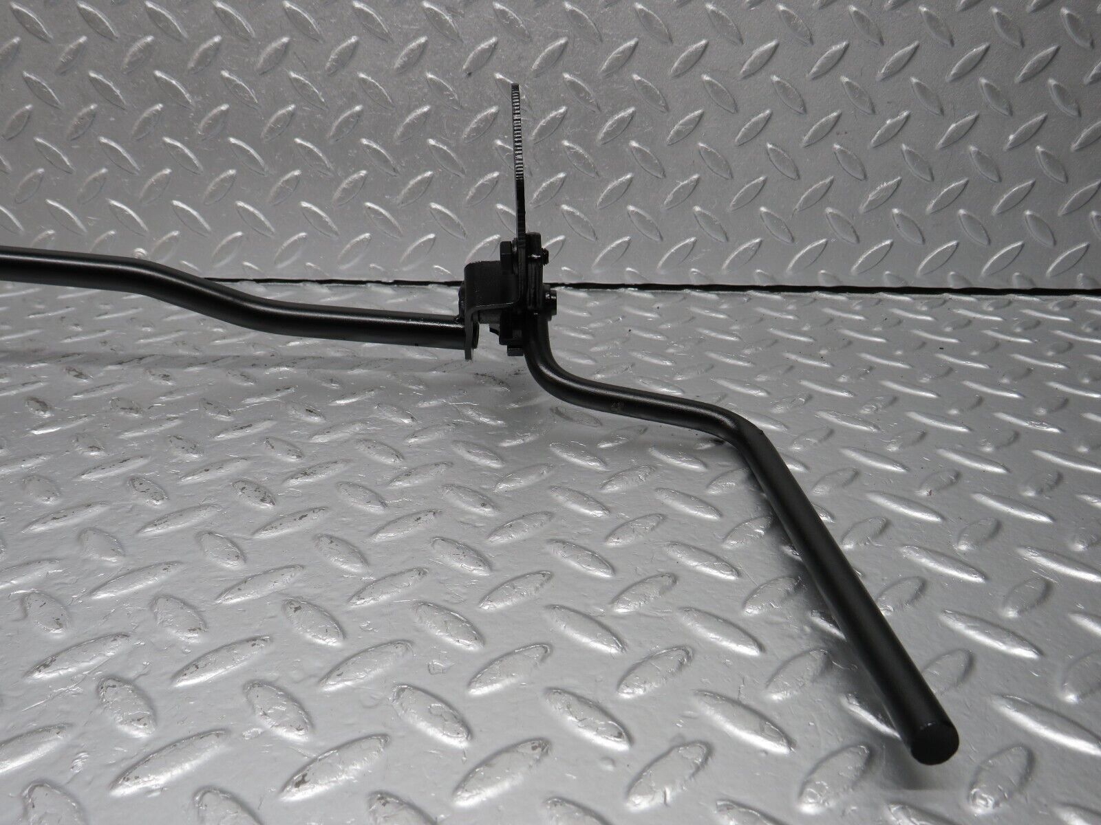 40121 Mercedes-Benz R107 350SL Accelerator Pedal Linkage