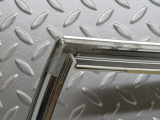 40262 Mercedes-Benz R107 Hardtop Windscreen Chrome Frame