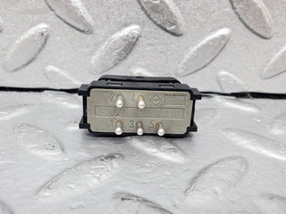 R129 SL rear windscreen defroster switch used OEM