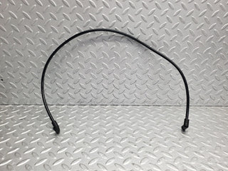 W124 Wagon throttle body valve vacuum hose pipe used OEM