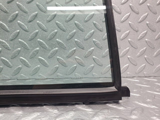 46249 Mercedes-Benz W124 280E Rear Right Quarter Window Glass 1247350624