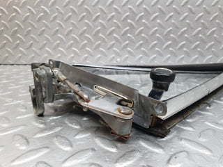 43225 Mercedes-Benz W108 280SE Front Right Quarter Window