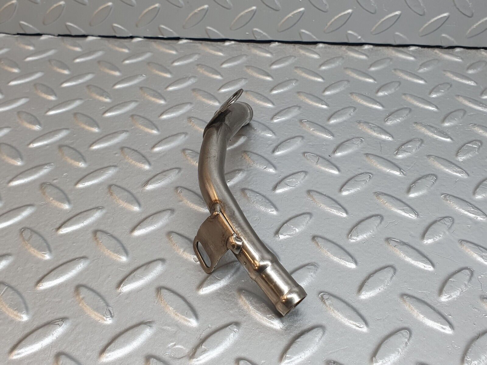 41980 Mercedes-Benz W202 C200 Cooling Hose Pipe