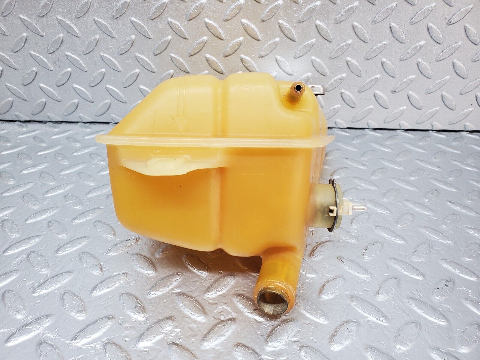 45566 Mercedes-Benz W126 420SE Coolant Reservoir Tank 1265001549 1245000106