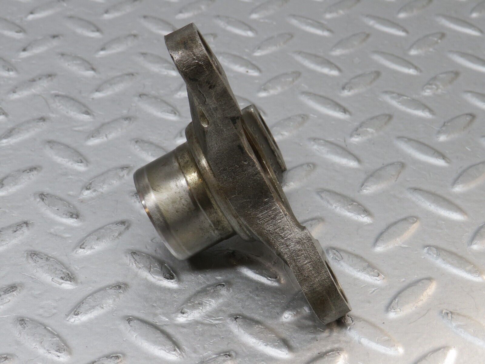 36432 Mercedes-Benz R107 450SL Automatic Gearbox Rear Flange 1163530245