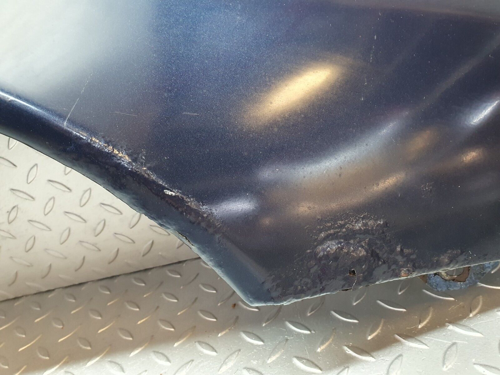 42284 Mercedes-Benz R129 320SL Coupe Front Right Wing Fender