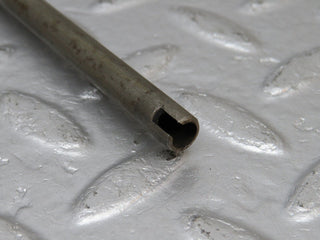 39934 Mercedes-Benz R107 350SL Camshaft Oil Tube