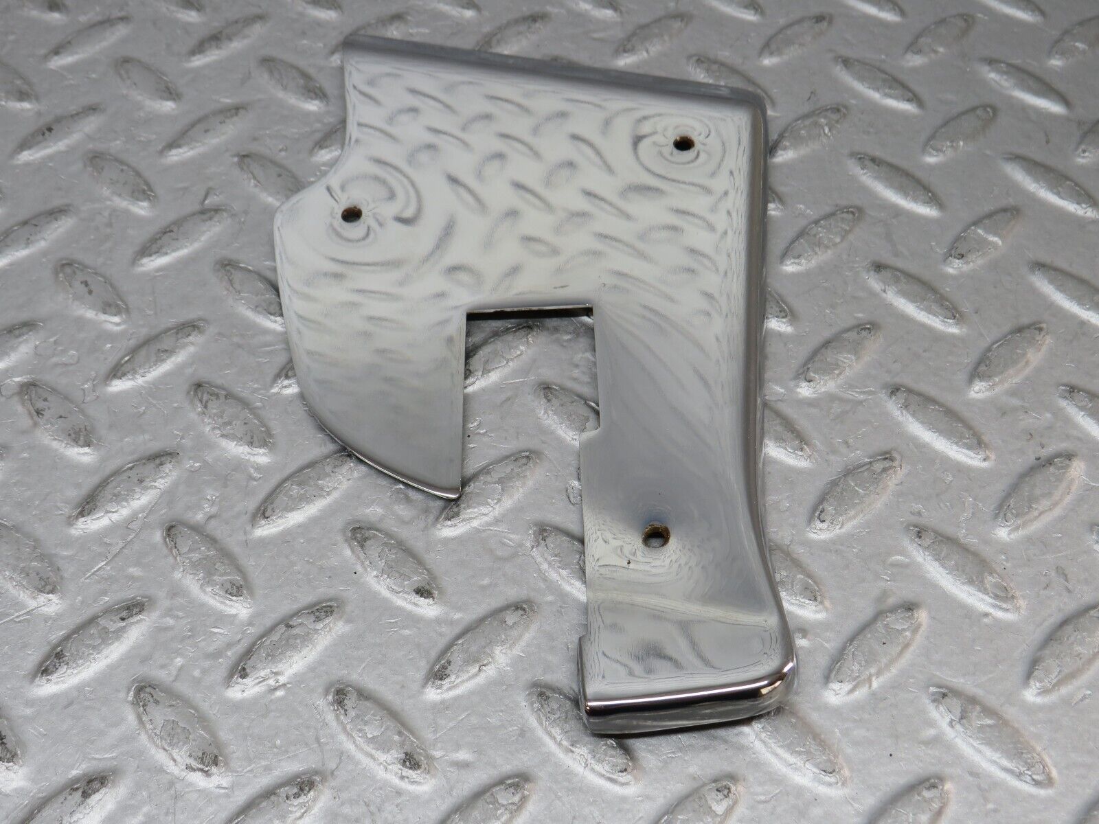 35665 Mercedes-Benz R107 280SL Right Door Chrome Cover