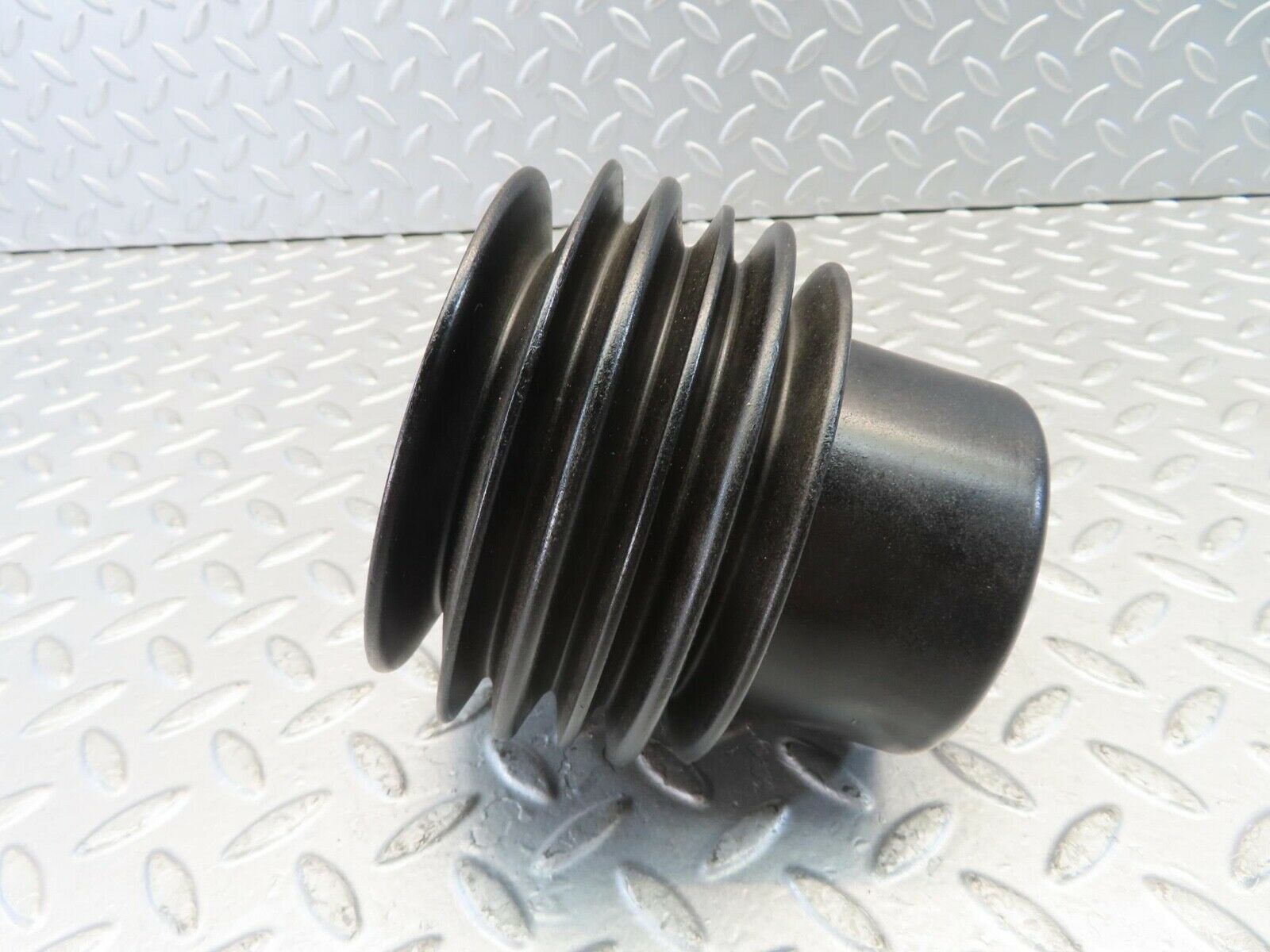 11058 Mercedes-Benz R107 W116 Crankshaft Pulley