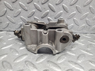 W124 rocker arms camshaft bearing block used OEM