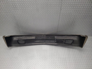46099 Mercedes-Benz W126 420SE Front Bumper 1268802440 1268800205