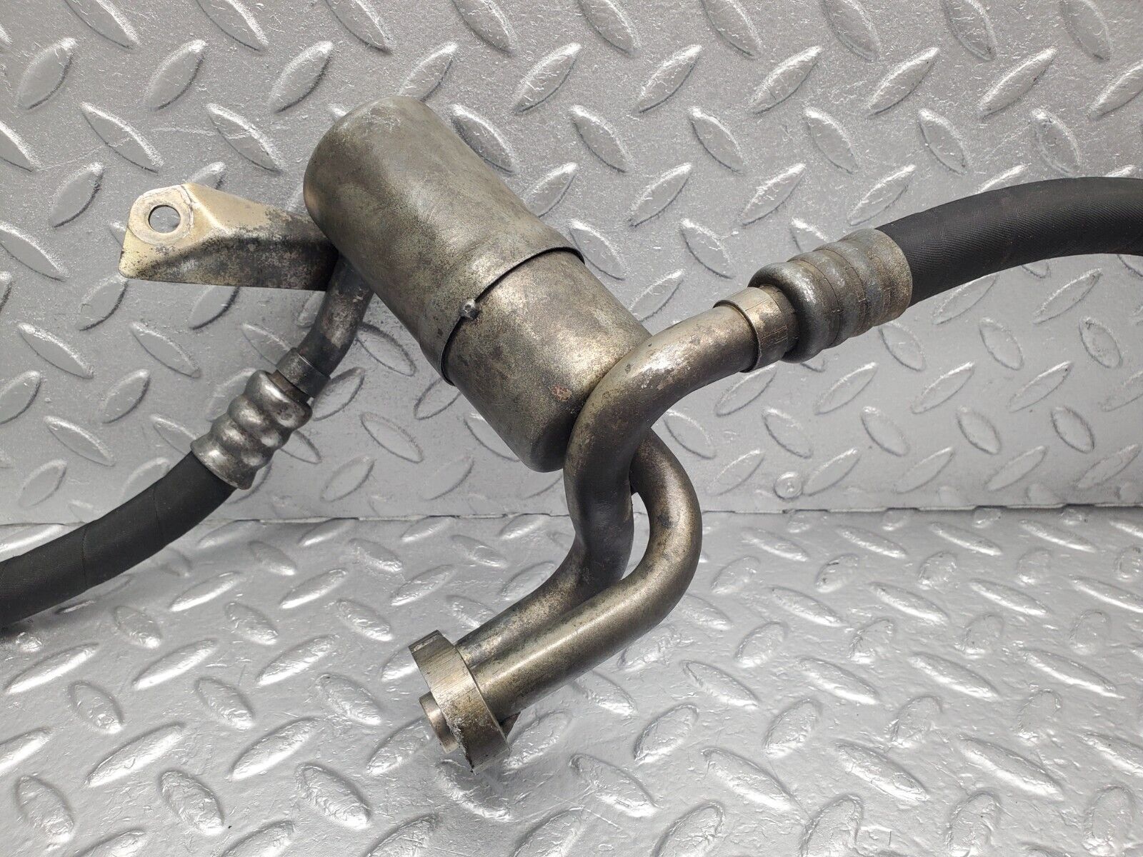 46230 Mercedes-Benz W124 280E Air Conditioning Hose Pipe With Dryer