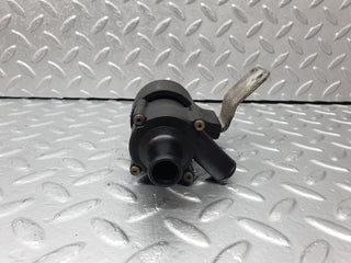 41821 Mercedes-Benz W202 C200 Auxiliary Heating Water Pump 0018351164